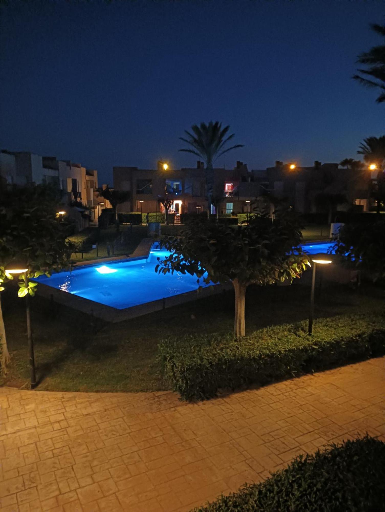 Oasis Roma Apartamento Roquetas de Mar Exterior foto